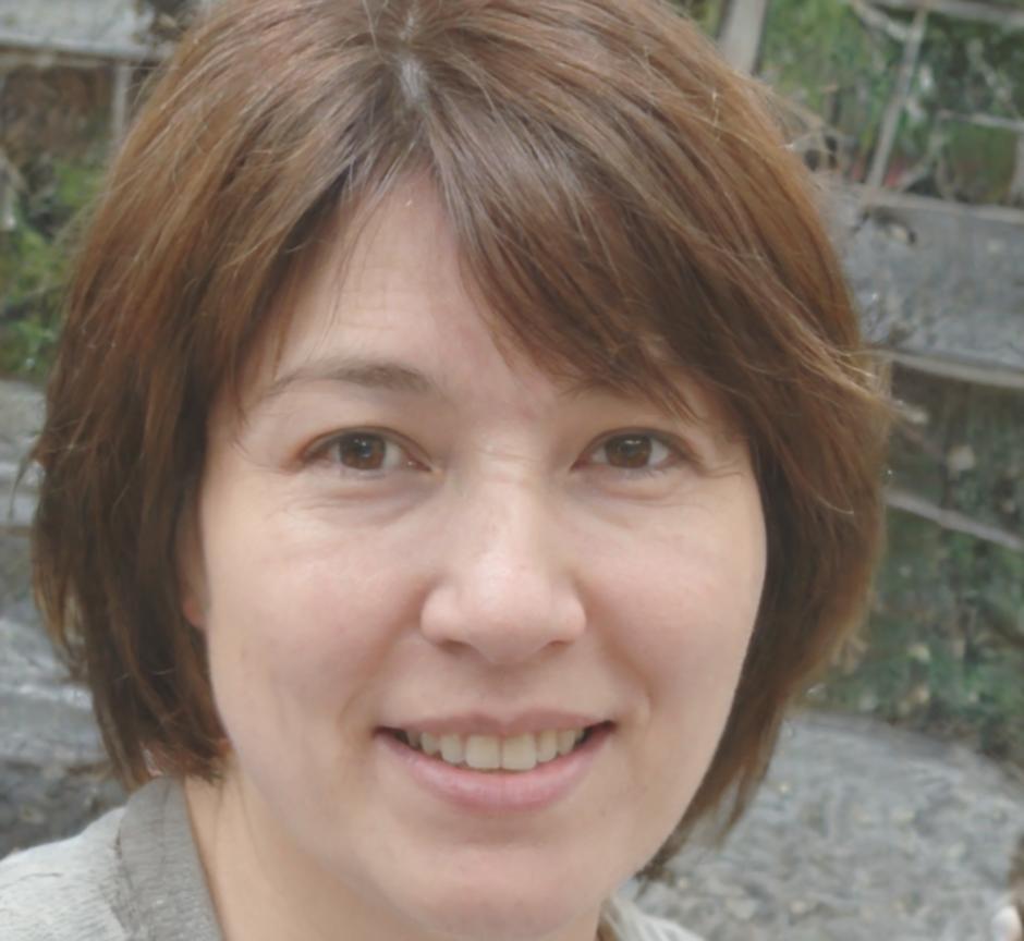 Sarah Kim, Freelance Consultant